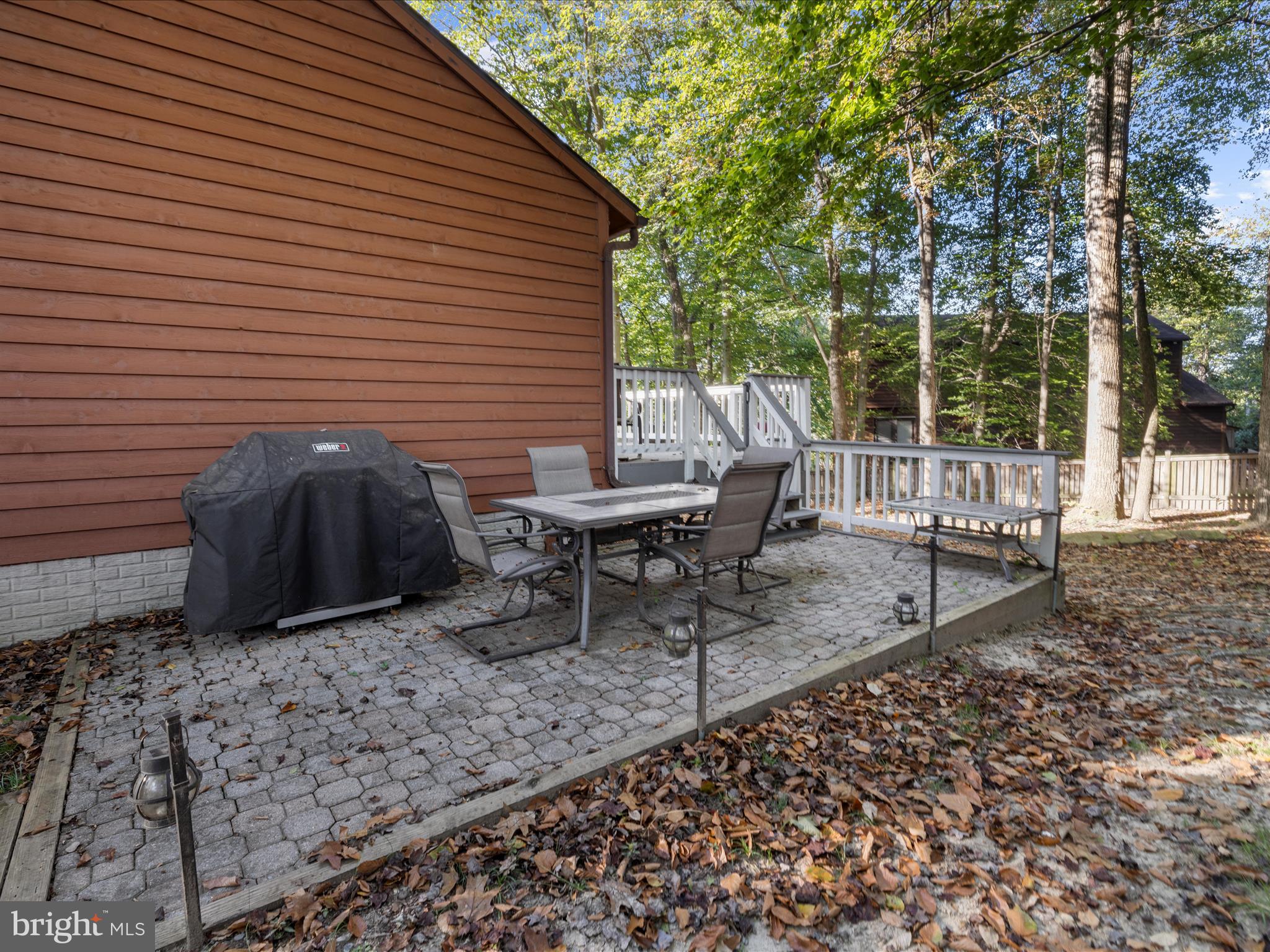 LAKE LINGANORE - Residential