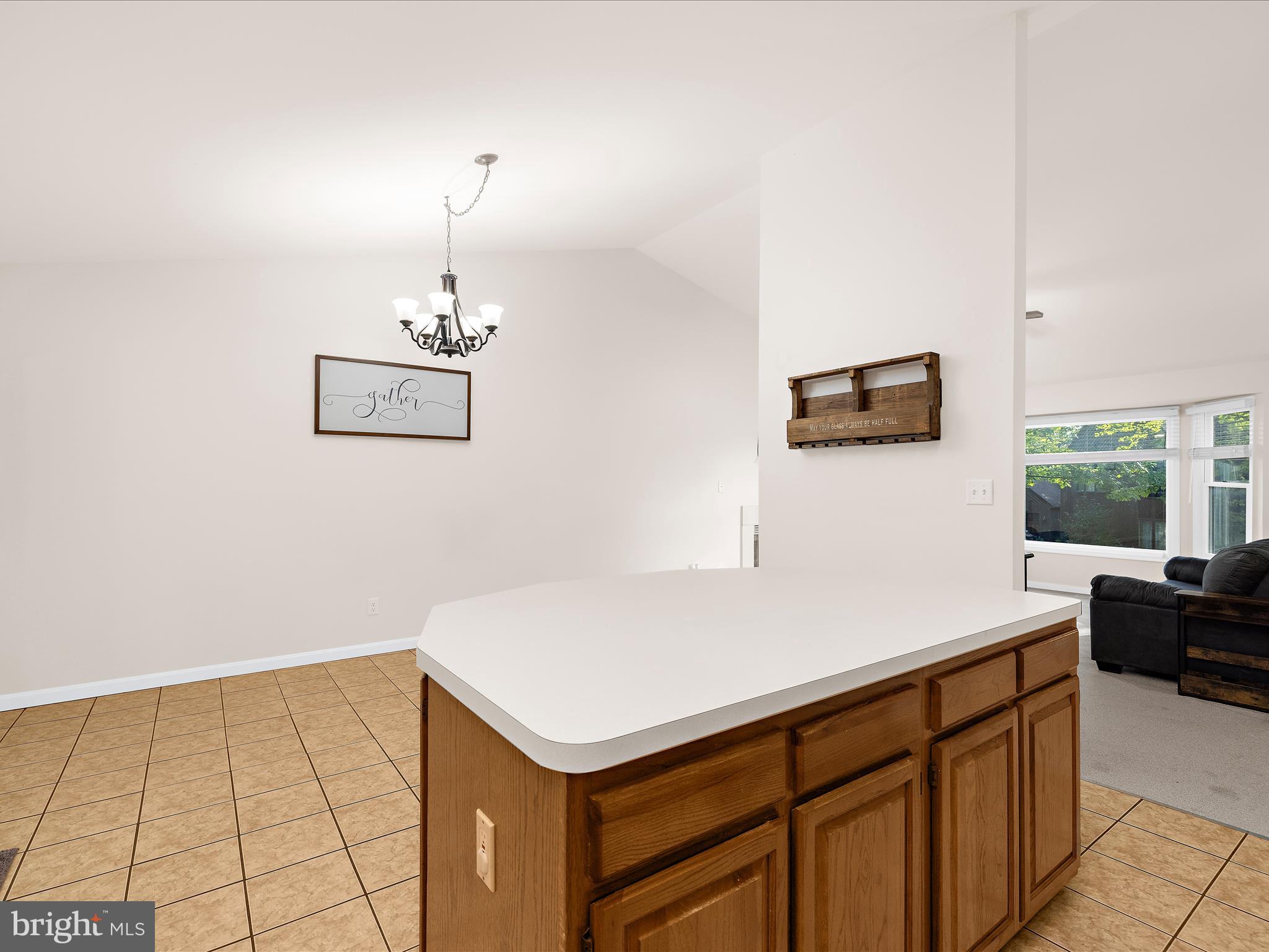 LAKE LINGANORE - Residential