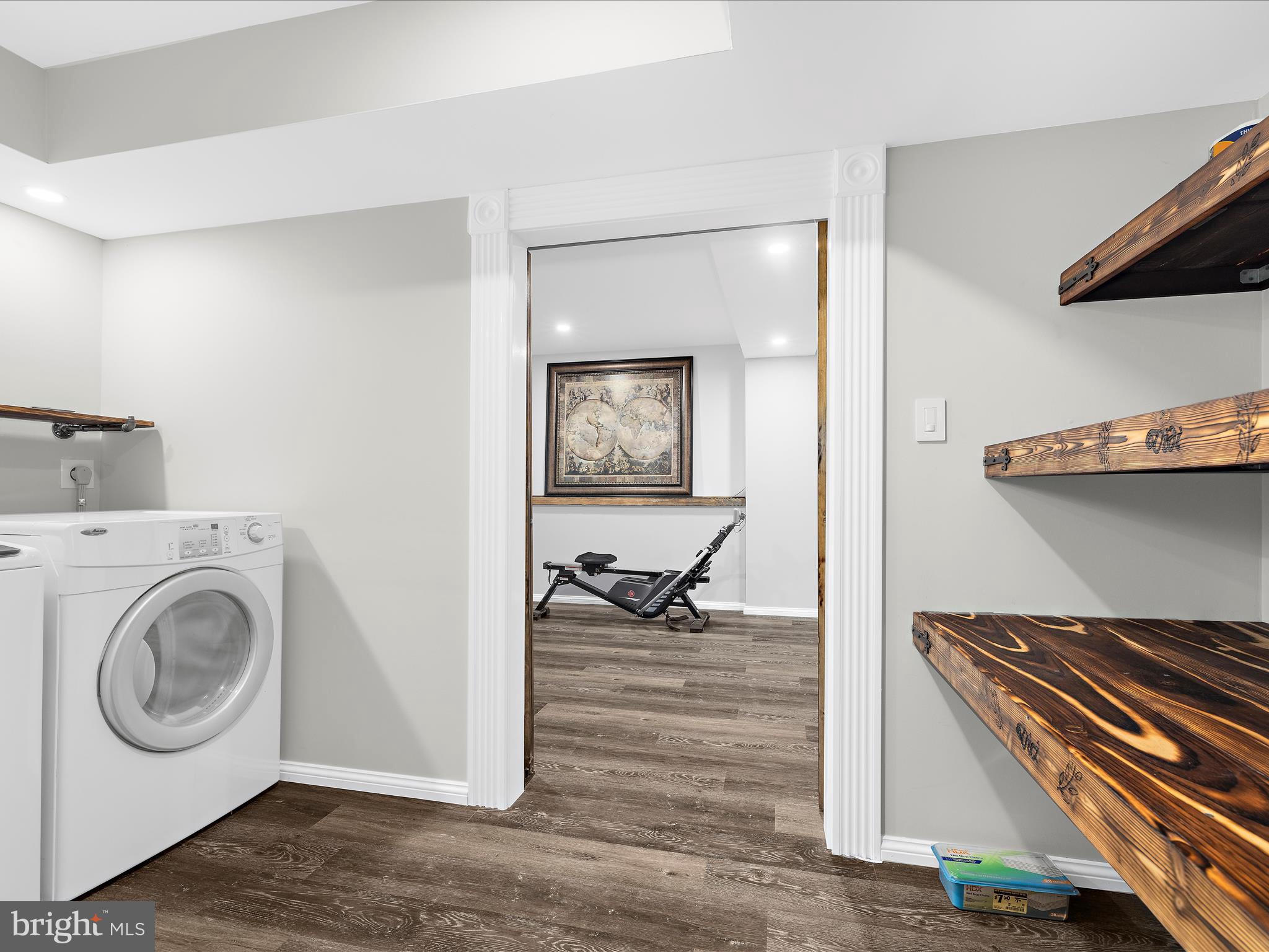 LAKE LINGANORE - Residential