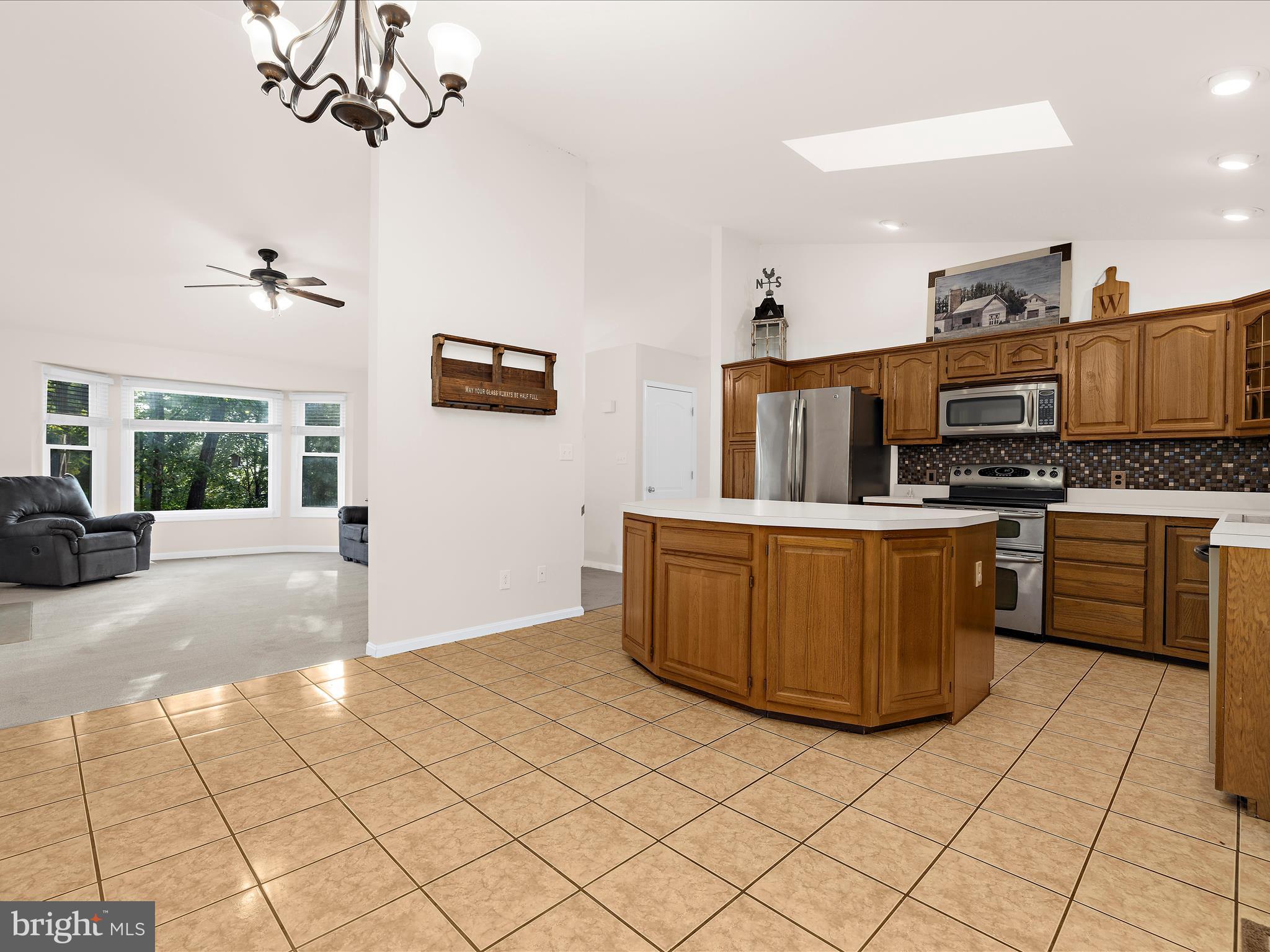 LAKE LINGANORE - Residential