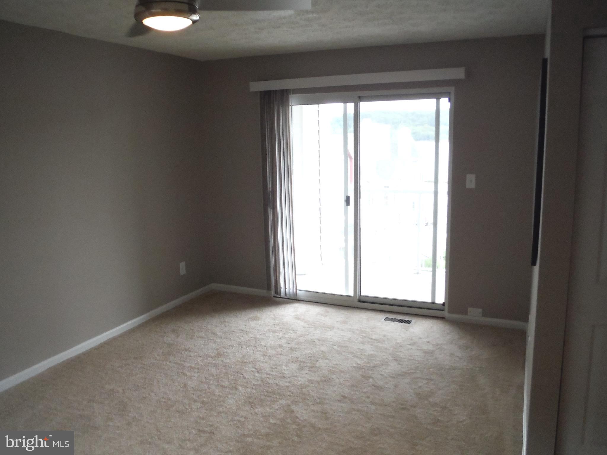 TOMES LANDING - Residential