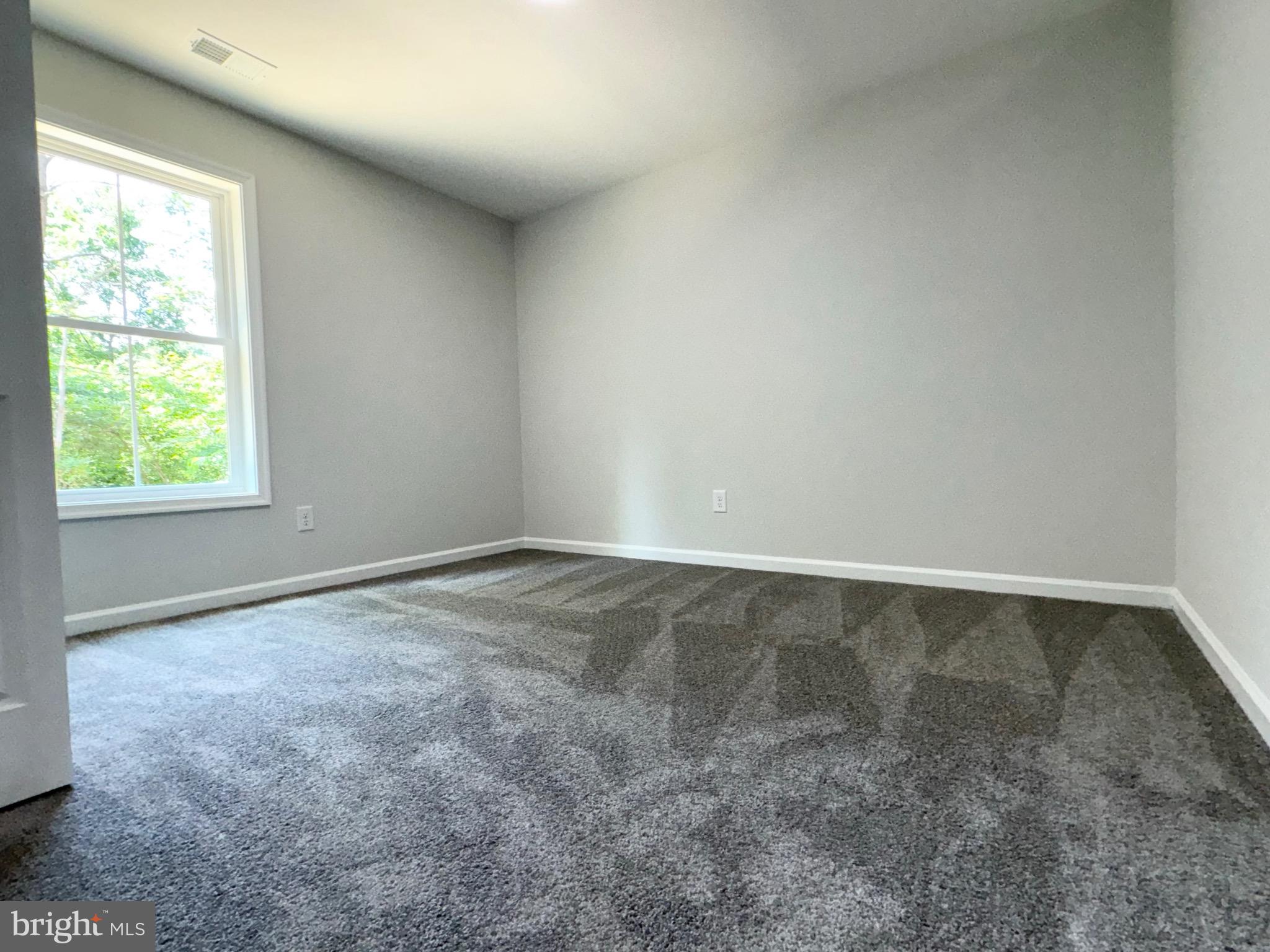 FOXWOOD KNOLLS - Residential