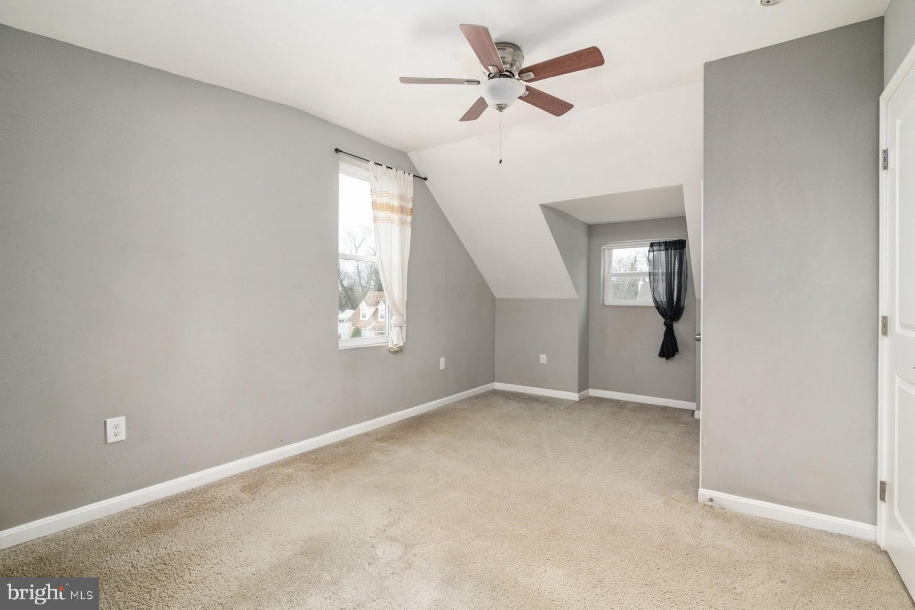 ROLAND TERRACE - Residential