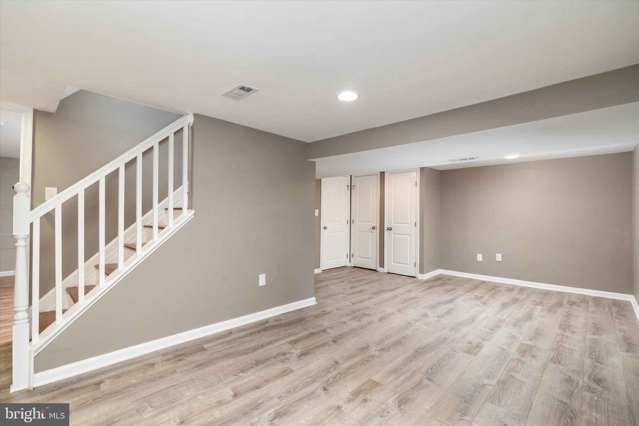 ROLAND TERRACE - Residential