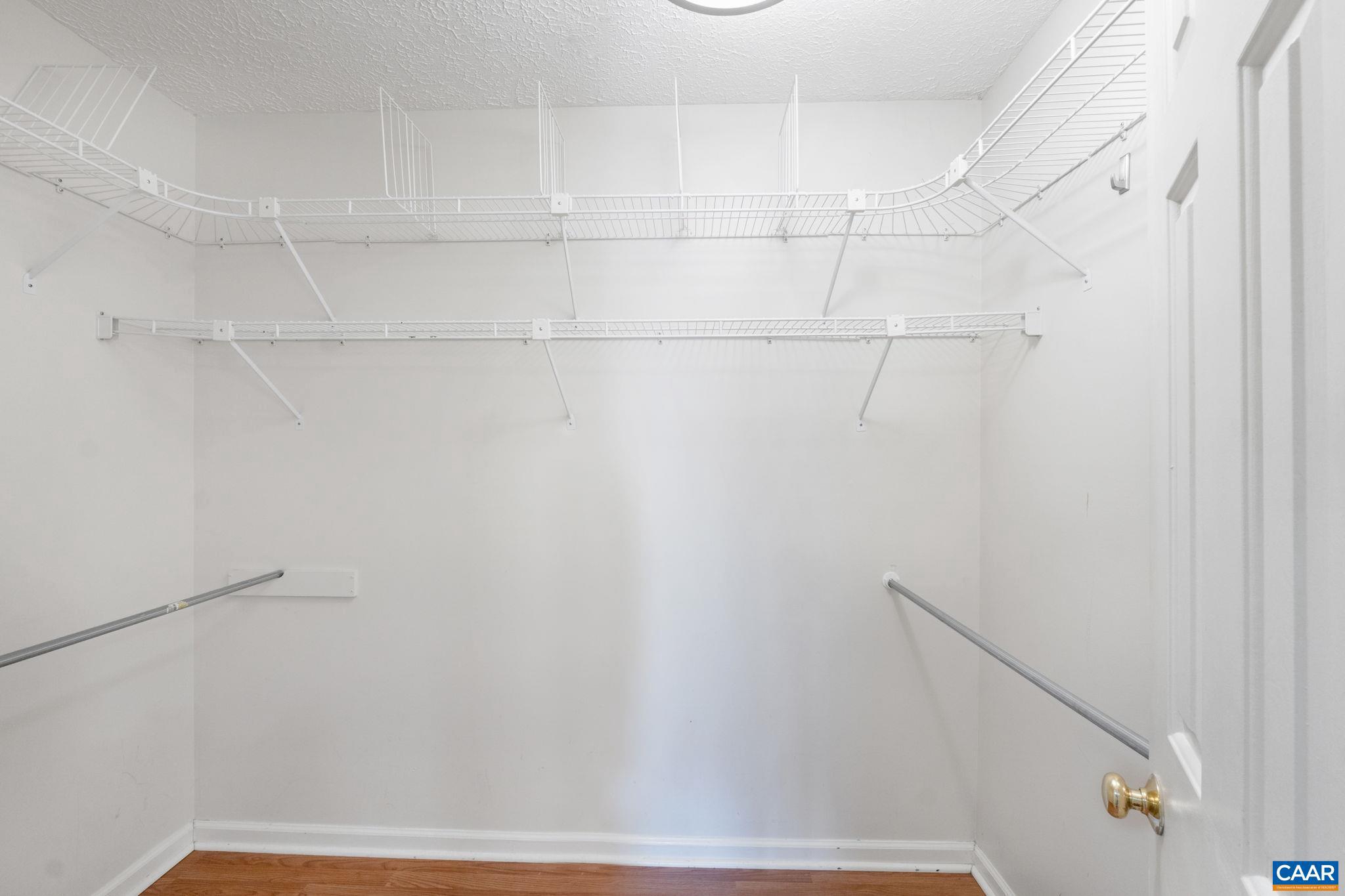 LAKE MONTICELLO - Residential