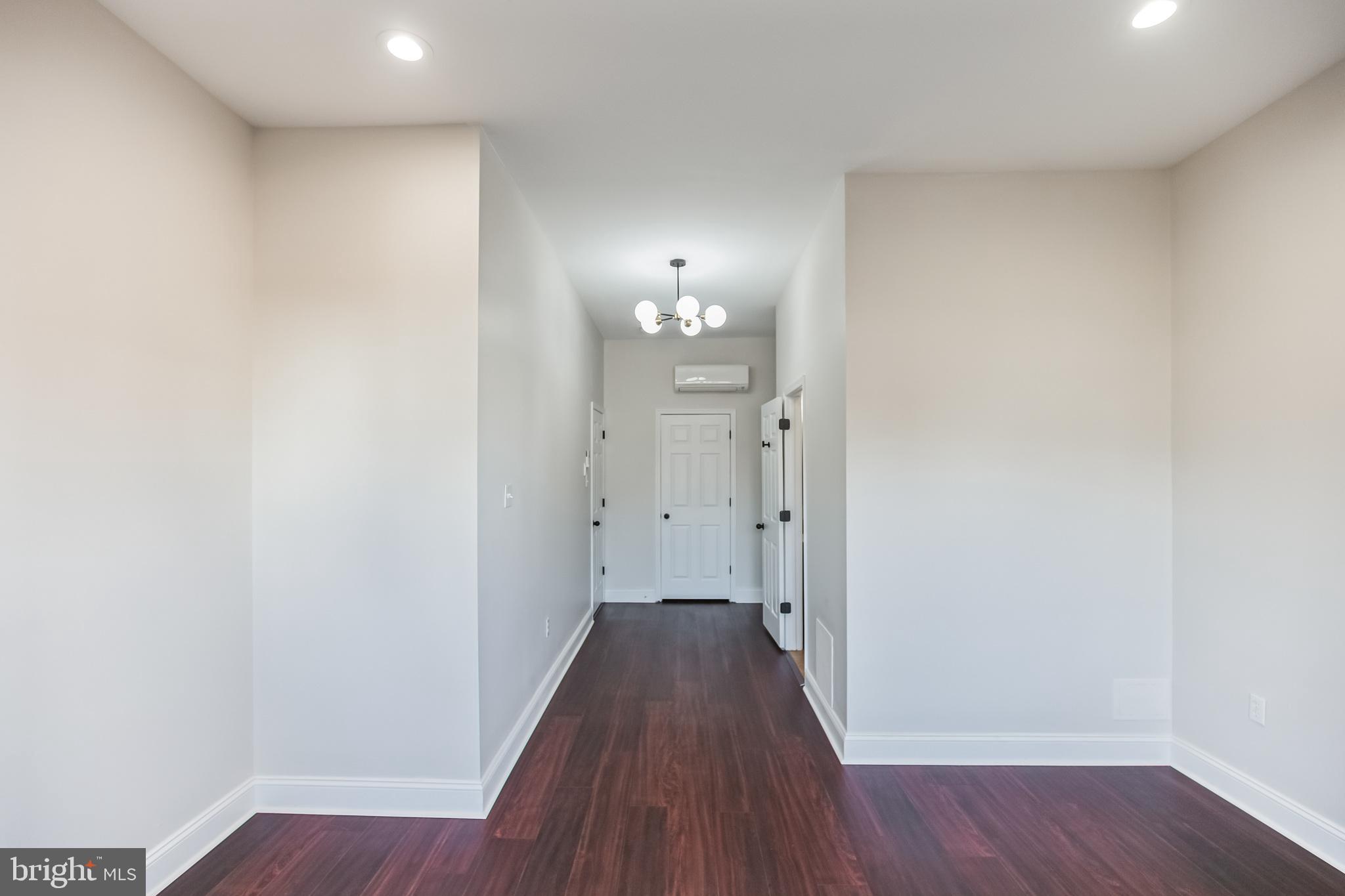 POINT BREEZE - Residential Lease