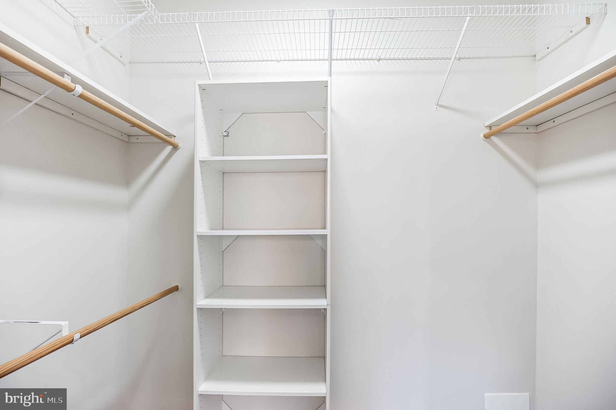 POINT BREEZE - Residential Lease