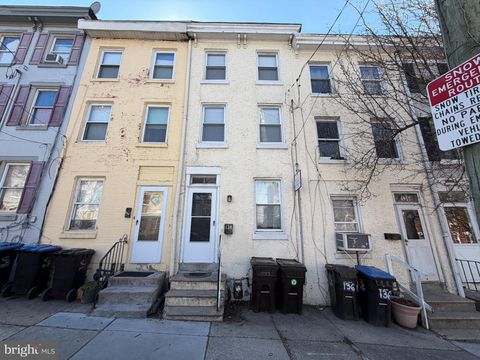 Townhouse For Rent - 134 W Airy Street<br/> NORRISTOWN, PA 19401
