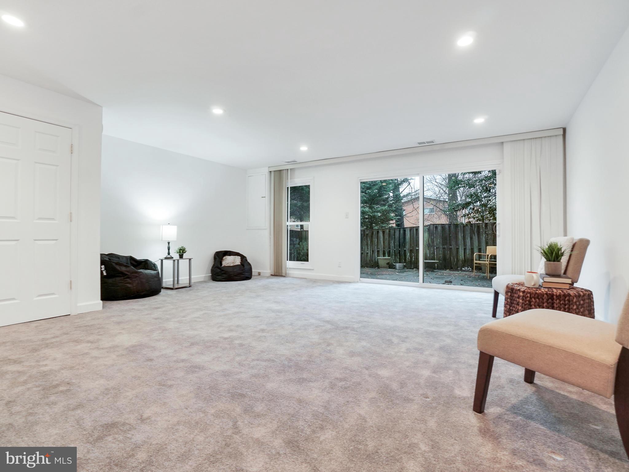 NEW MARK COMMONS - Residential