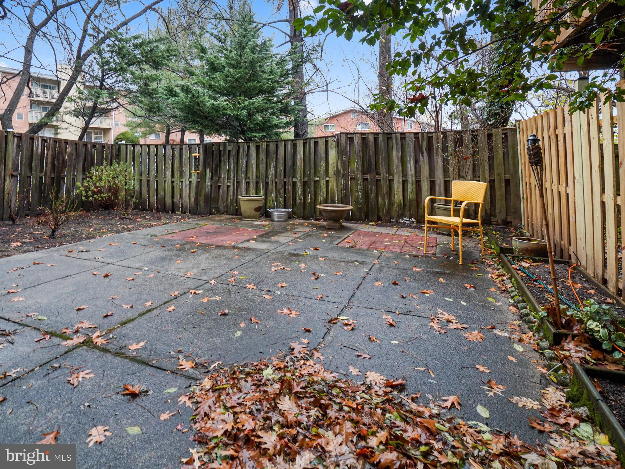 NEW MARK COMMONS - Residential