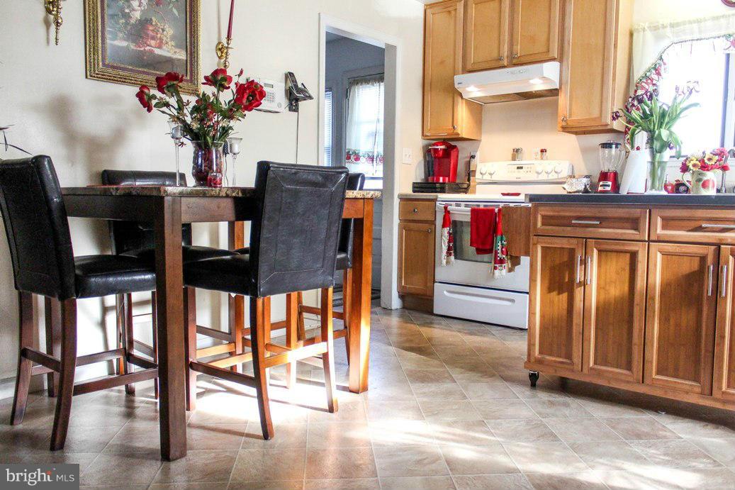 PARK HALL - Residential Lease