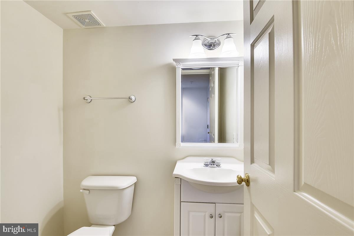 CLARKSBURG - Residential Lease