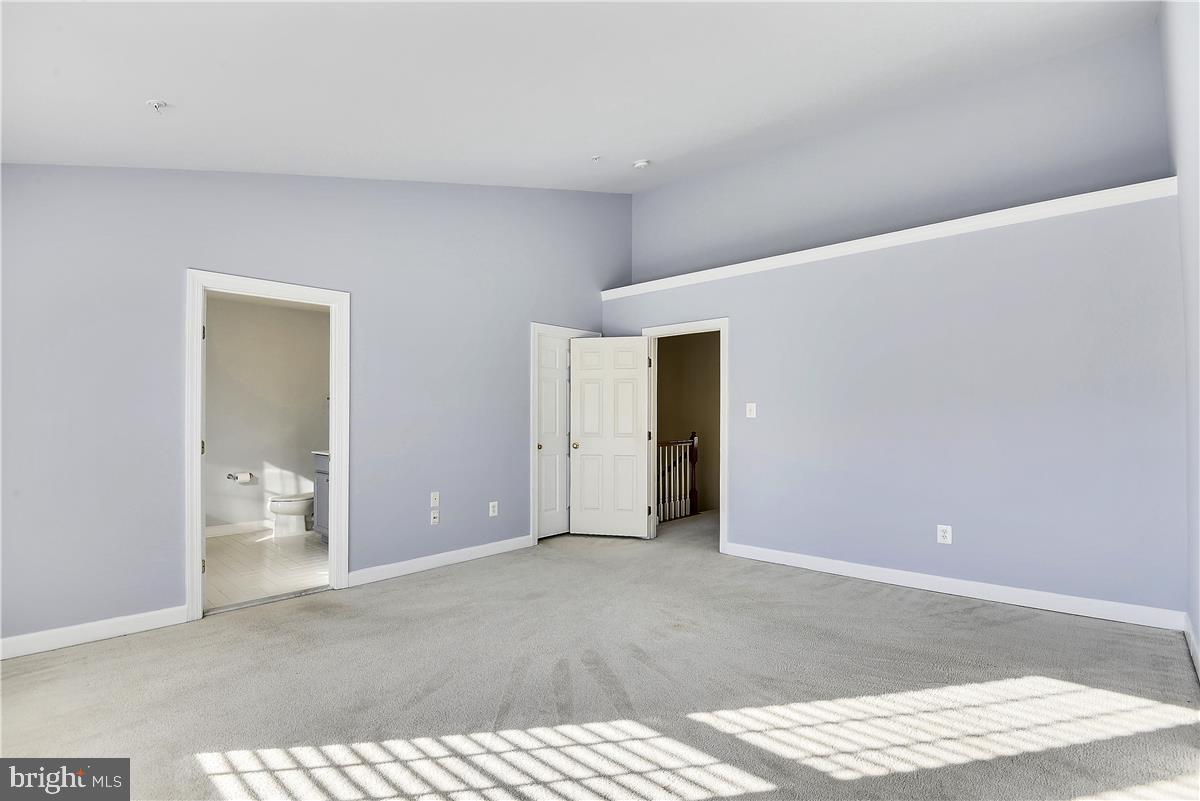 CLARKSBURG - Residential Lease