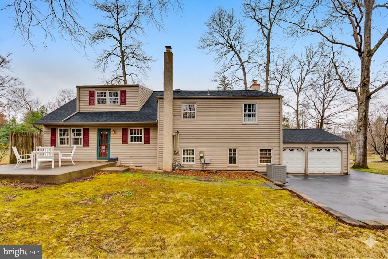 MONTGOMERY WOODS - Residential