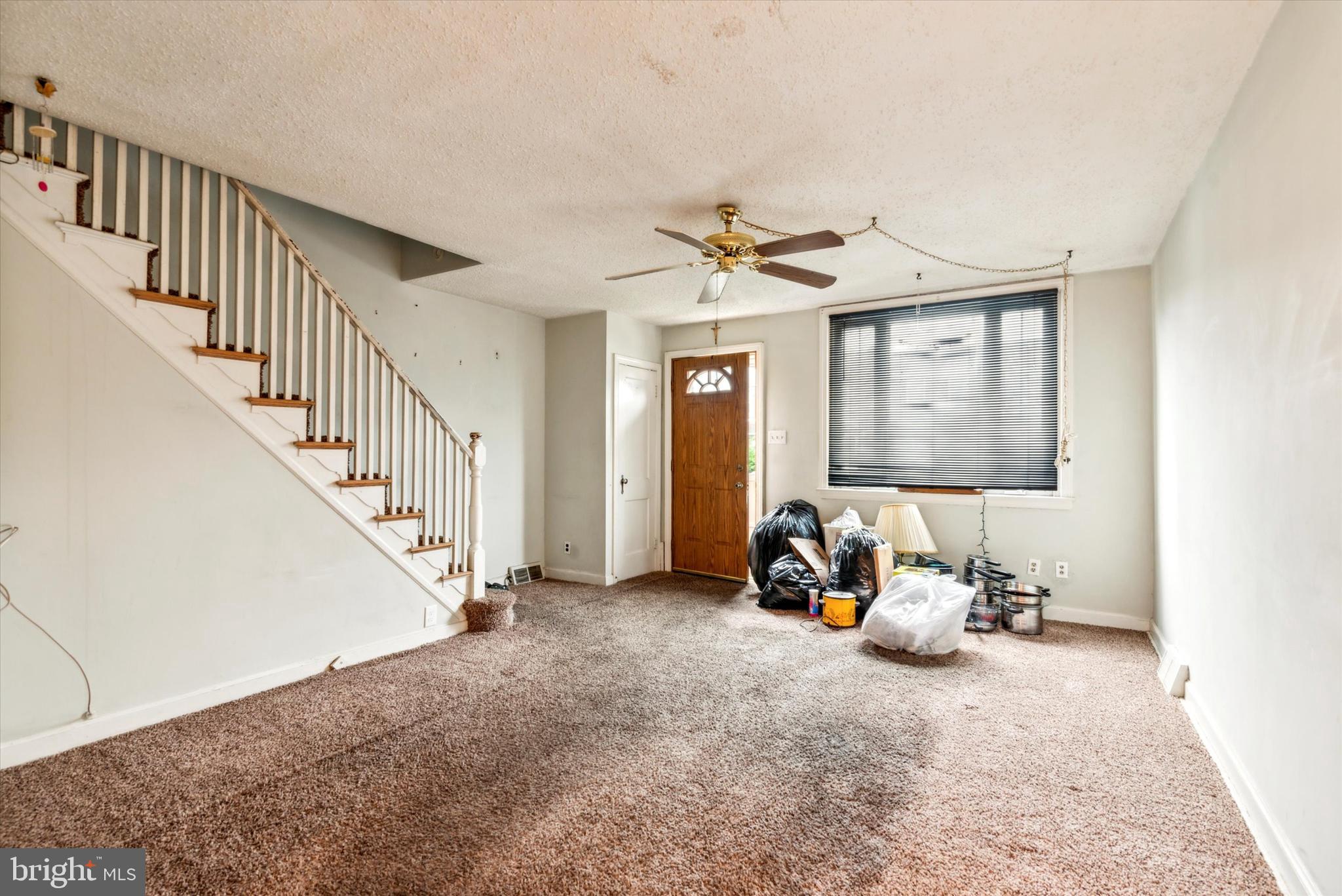 MAYFAIR - Residential