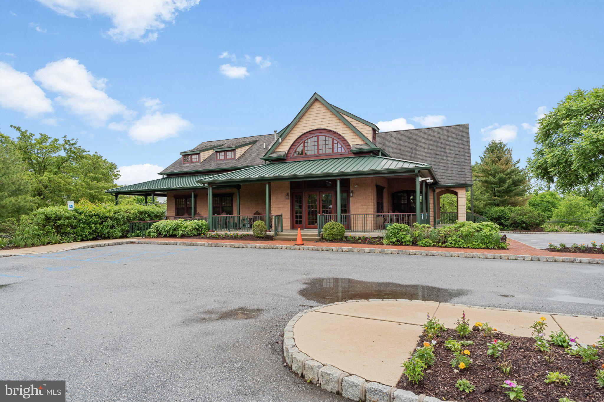 VILLAGES AT HILLVIEW - Residential