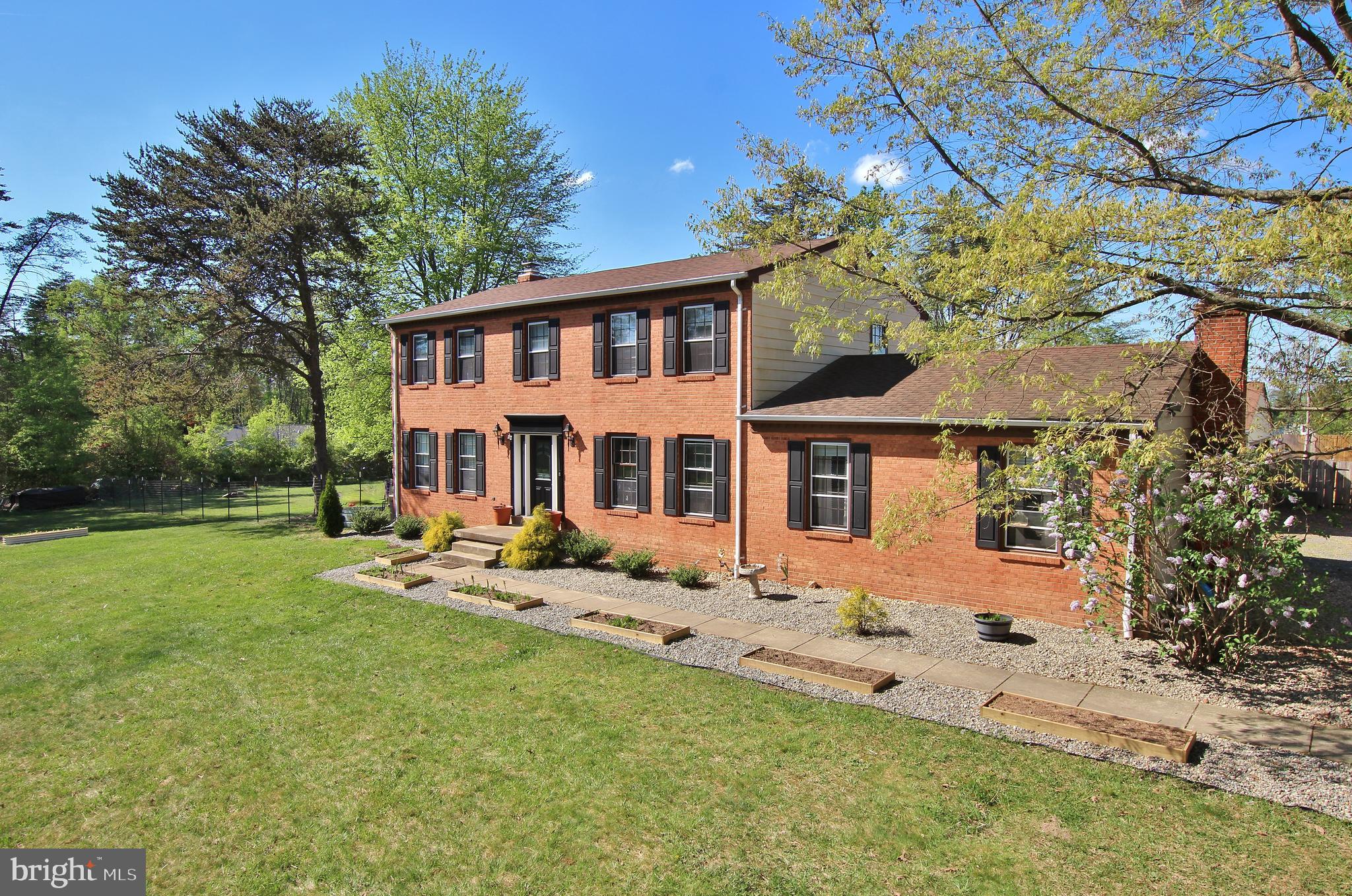 WOODBINE WOODS - Residential