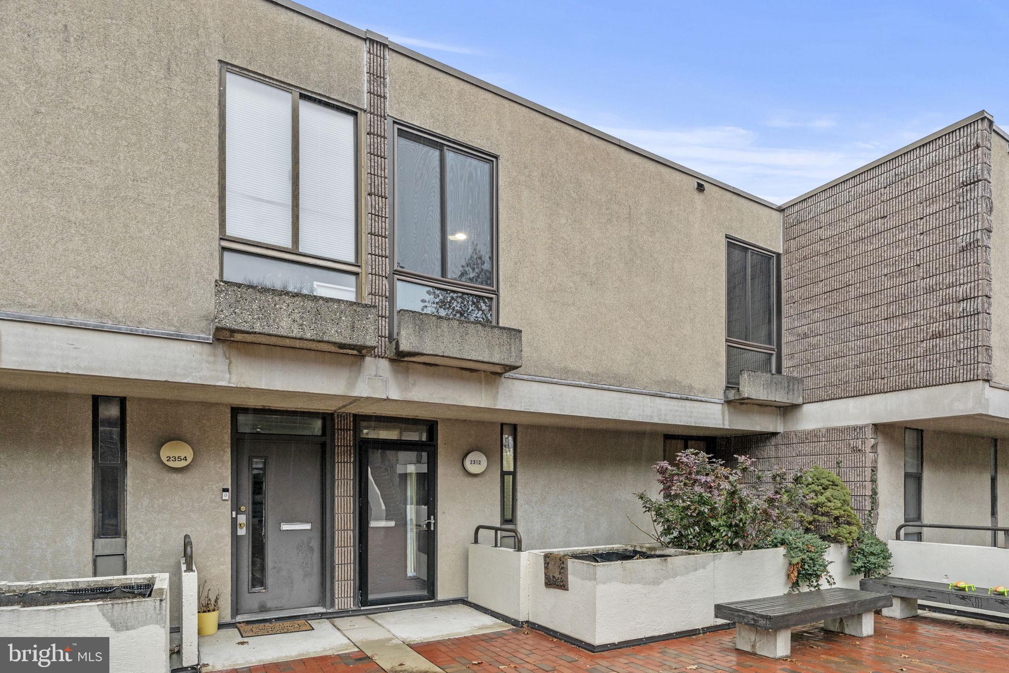 COLD SPRING NEWTOWN - Residential