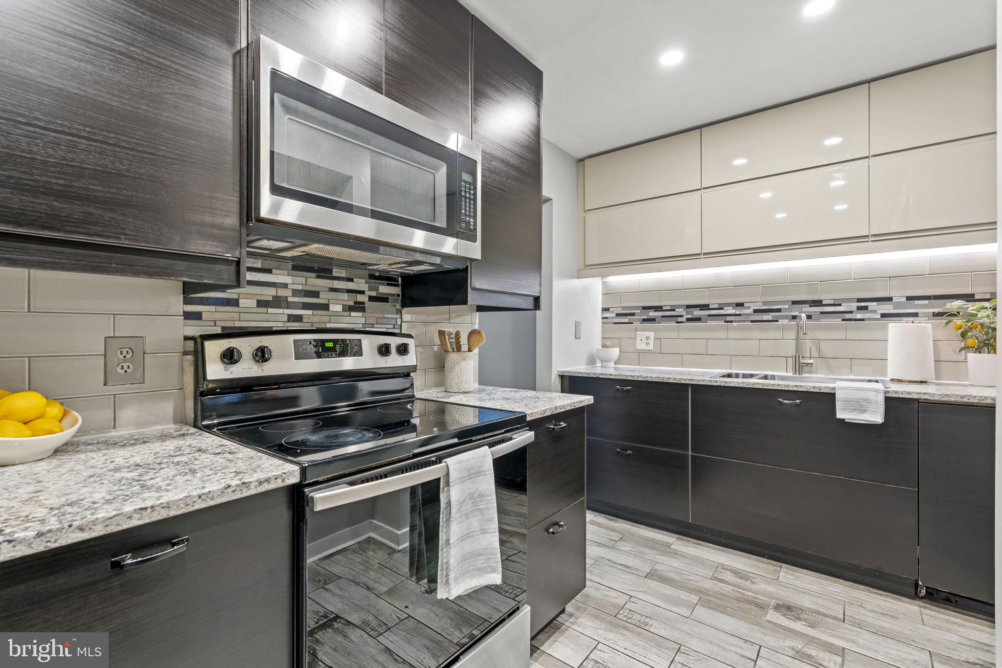 COLD SPRING NEWTOWN - Residential