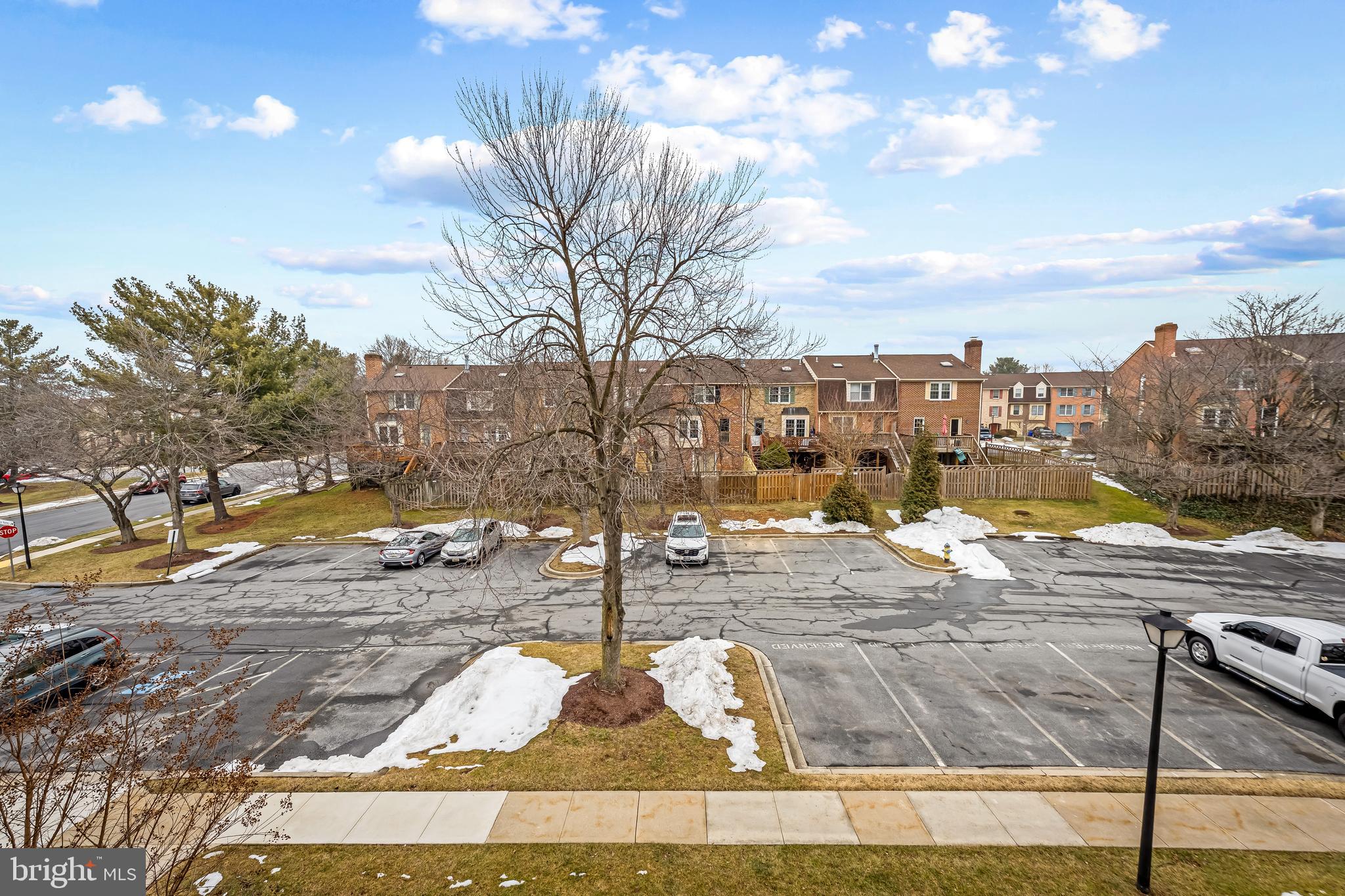 WATERSIDE - Residential