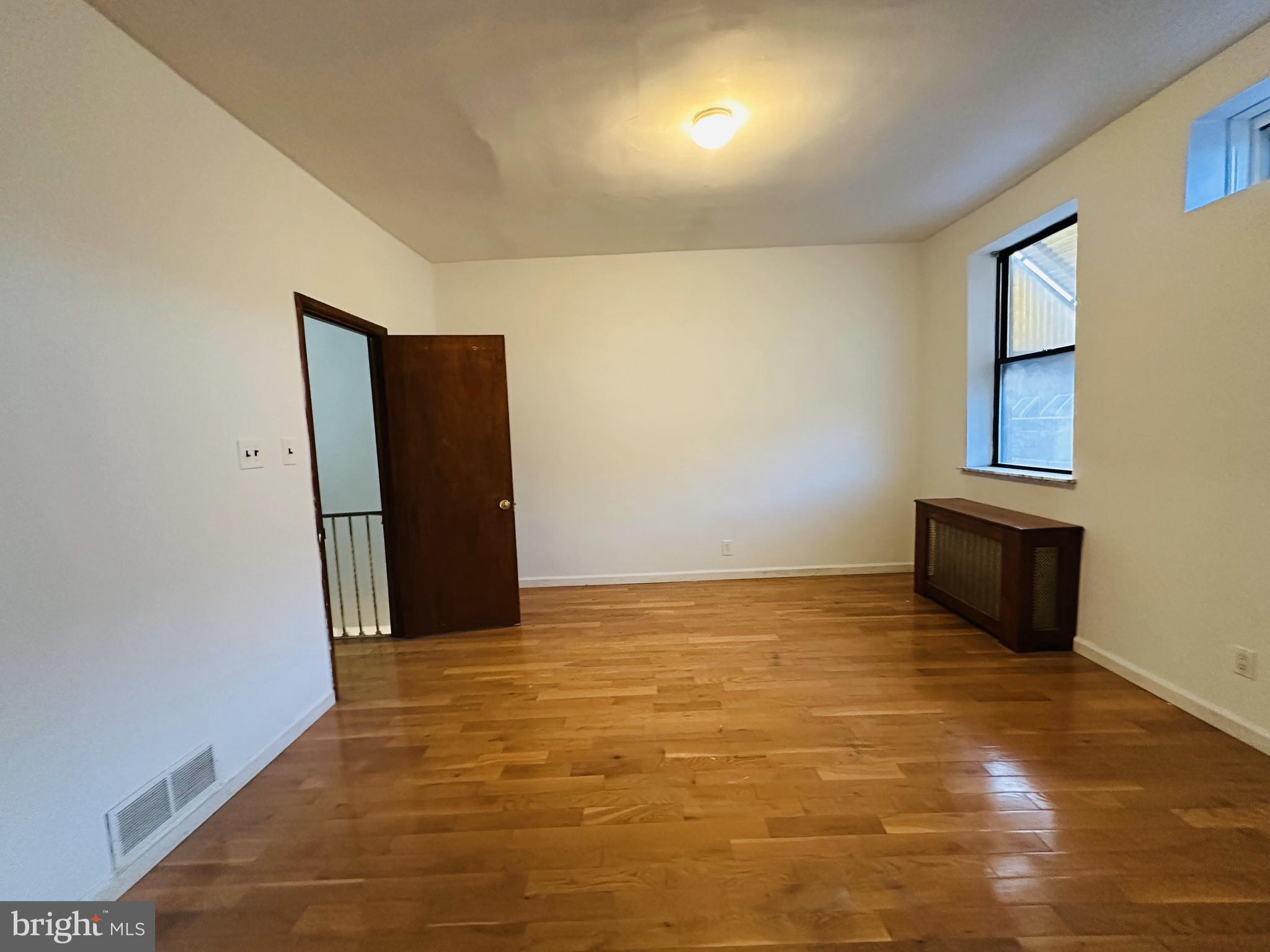 PHILADELPHIA (SOUTH) - Residential