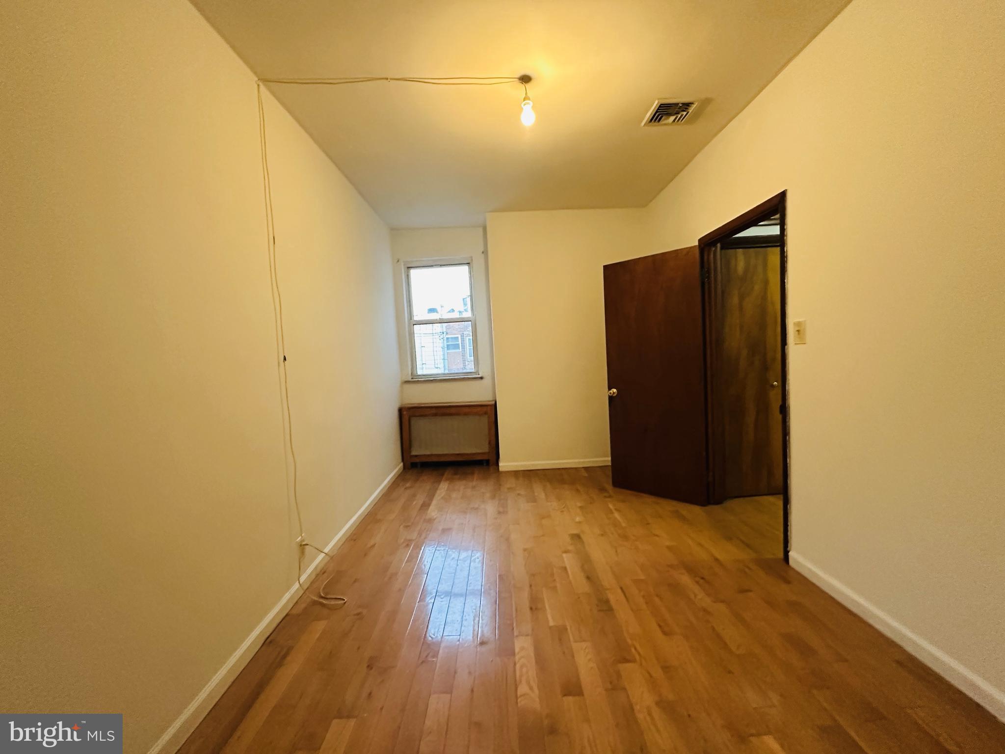 PHILADELPHIA (SOUTH) - Residential