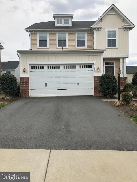 42007 Powells Farm Way, Aldie, VA MLS: VALO2125530