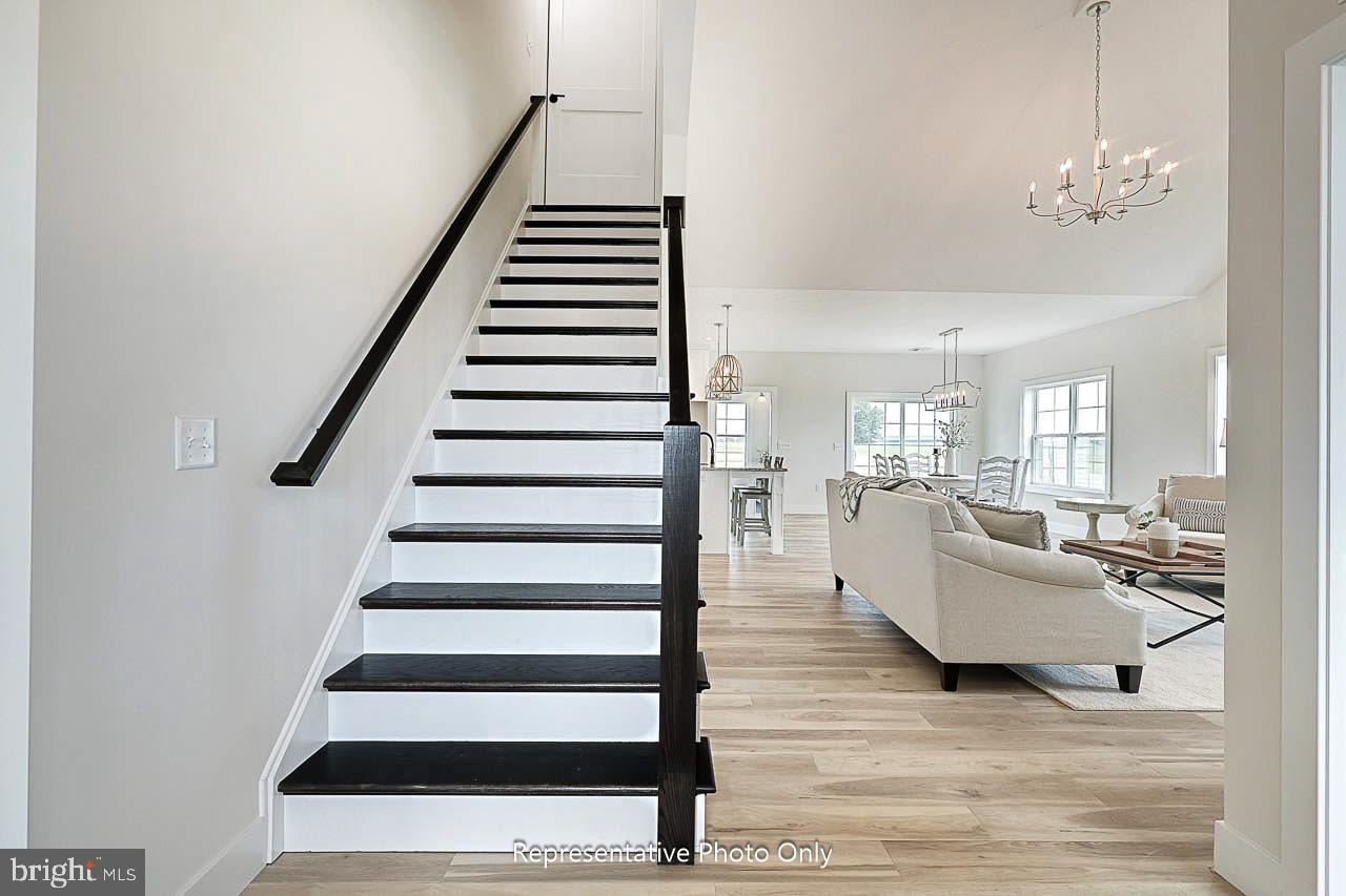 504 HAMILTON LANE