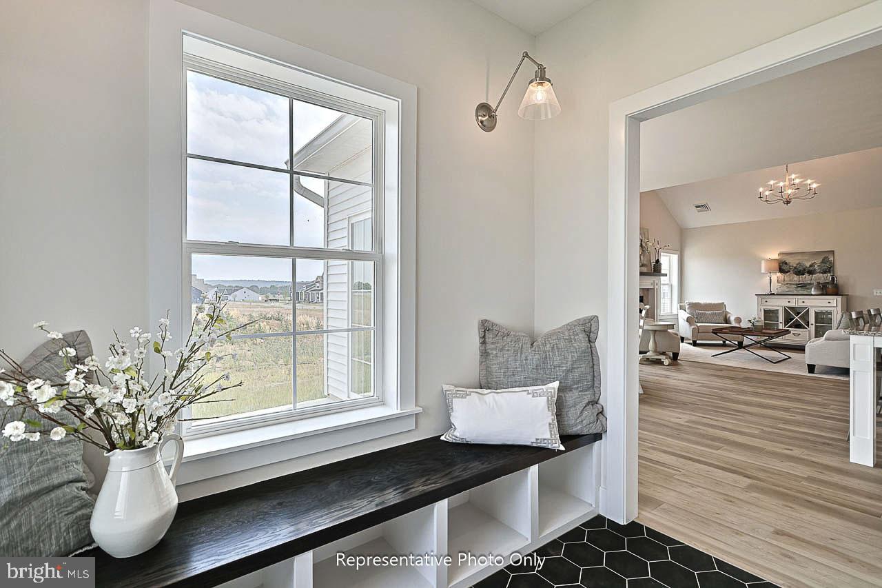 WINDING CREEK - Residential