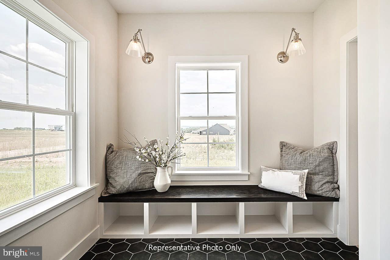 WINDING CREEK - Residential