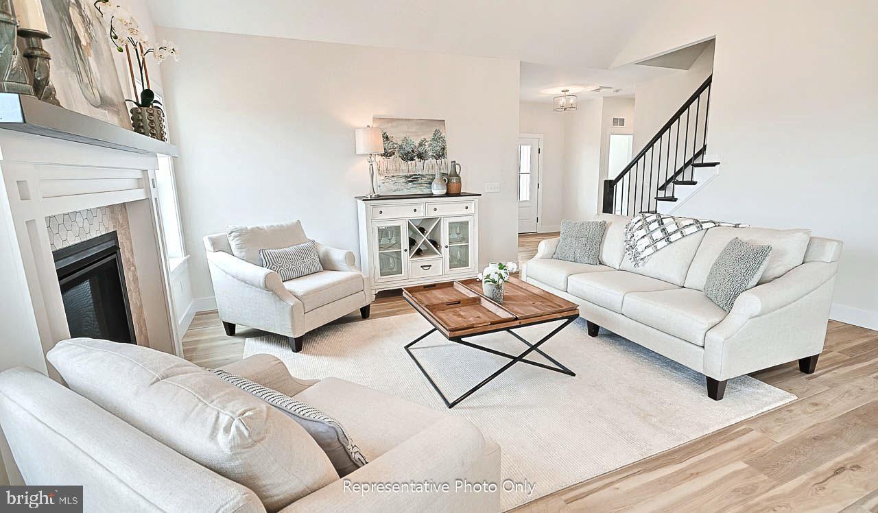 504 HAMILTON LANE