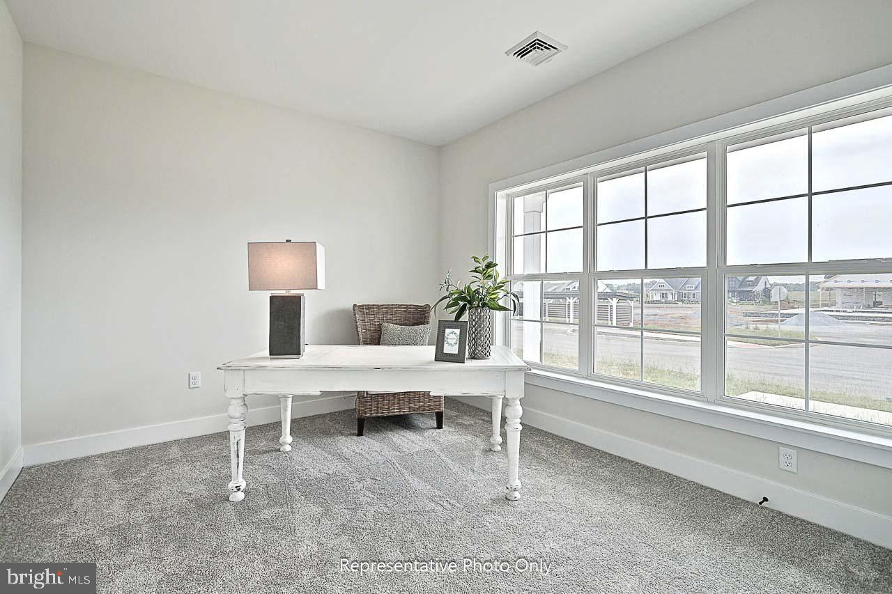 WINDING CREEK - Residential