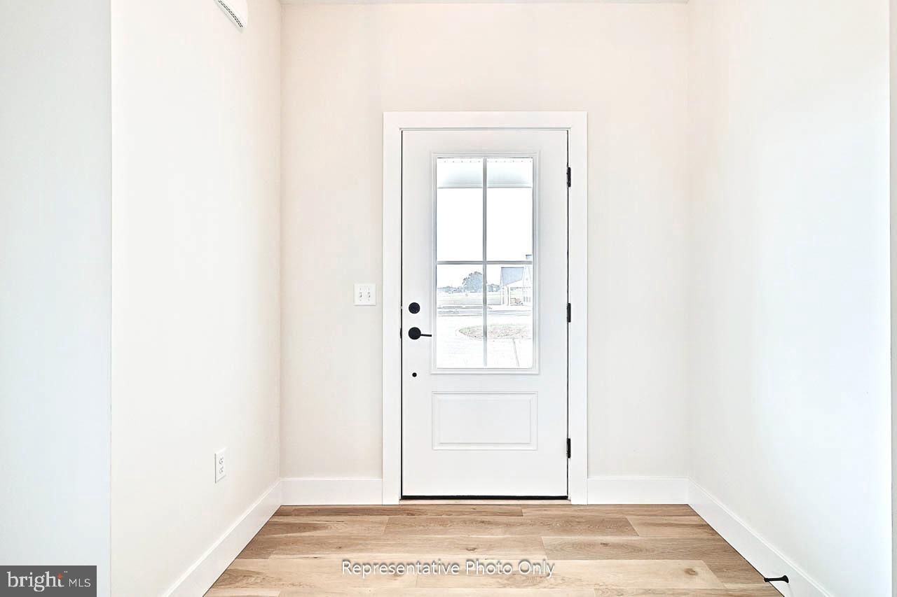 WINDING CREEK - Residential