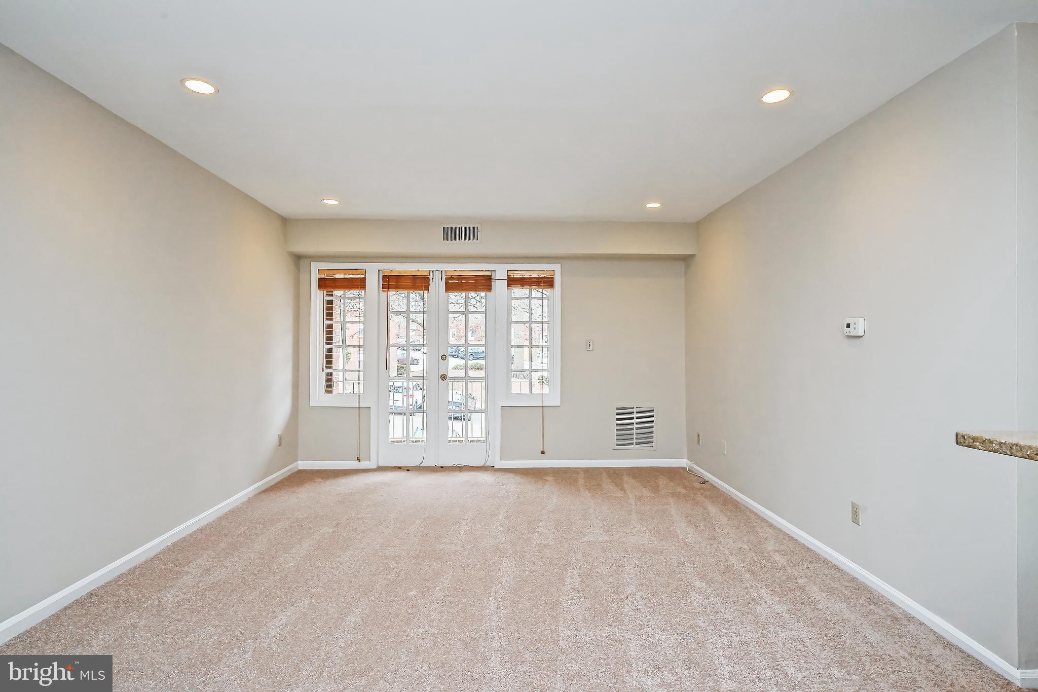 CARDINAL FOREST - Residential Lease