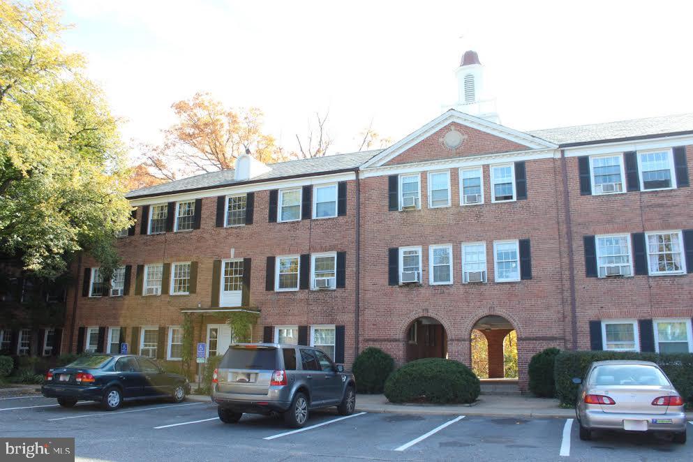 5106 COLUMBIA PIKE 2