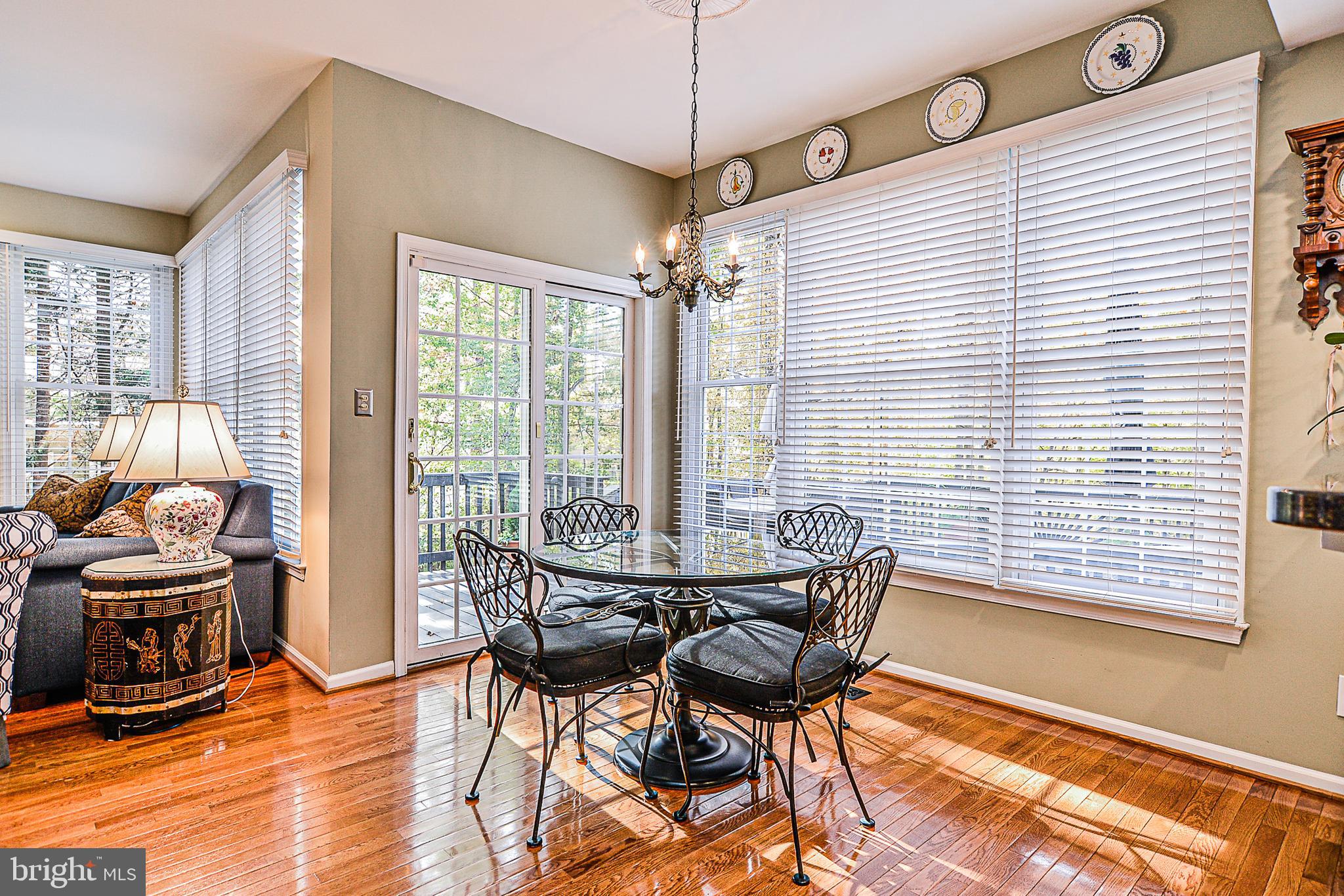 CROSSPOINTE - Residential