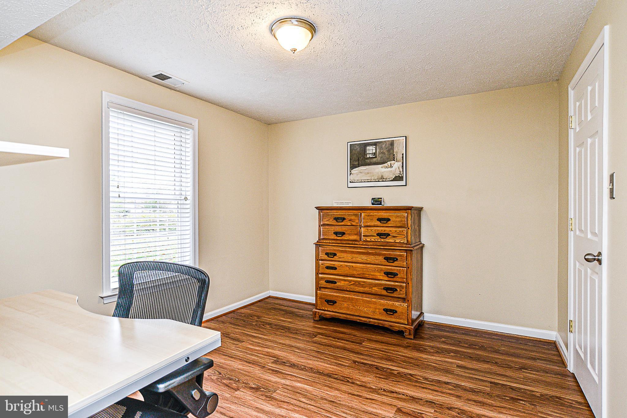 CROSSPOINTE - Residential