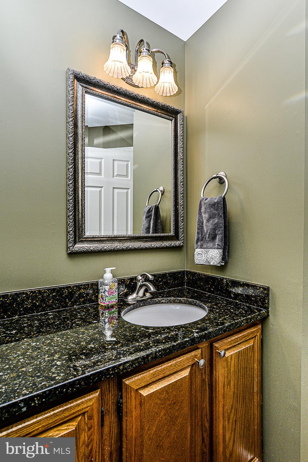 CROSSPOINTE - Residential