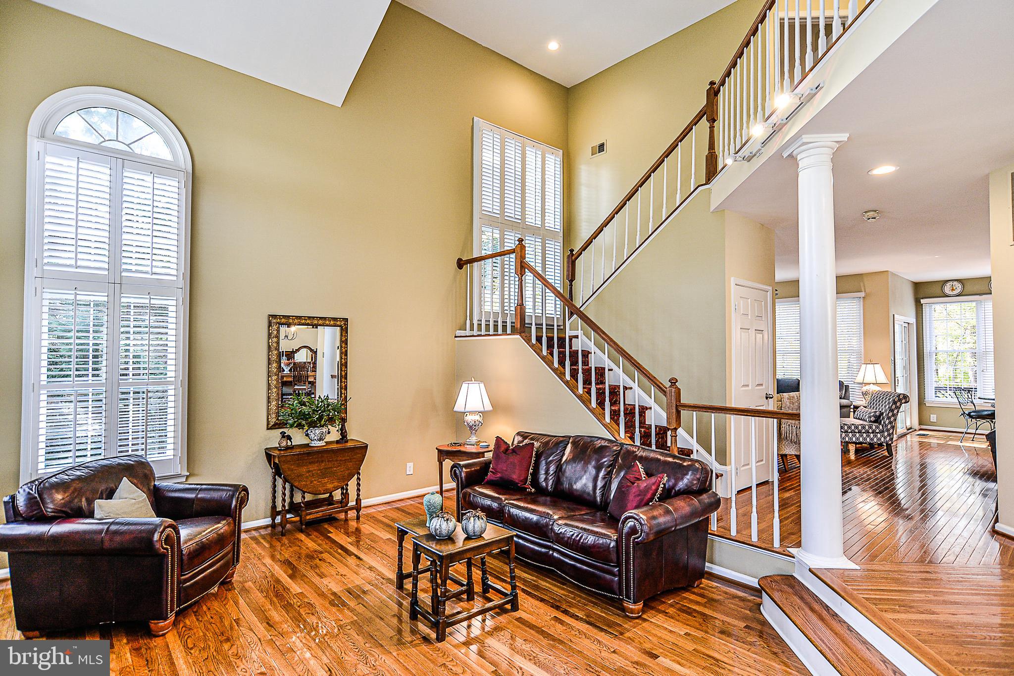 CROSSPOINTE - Residential