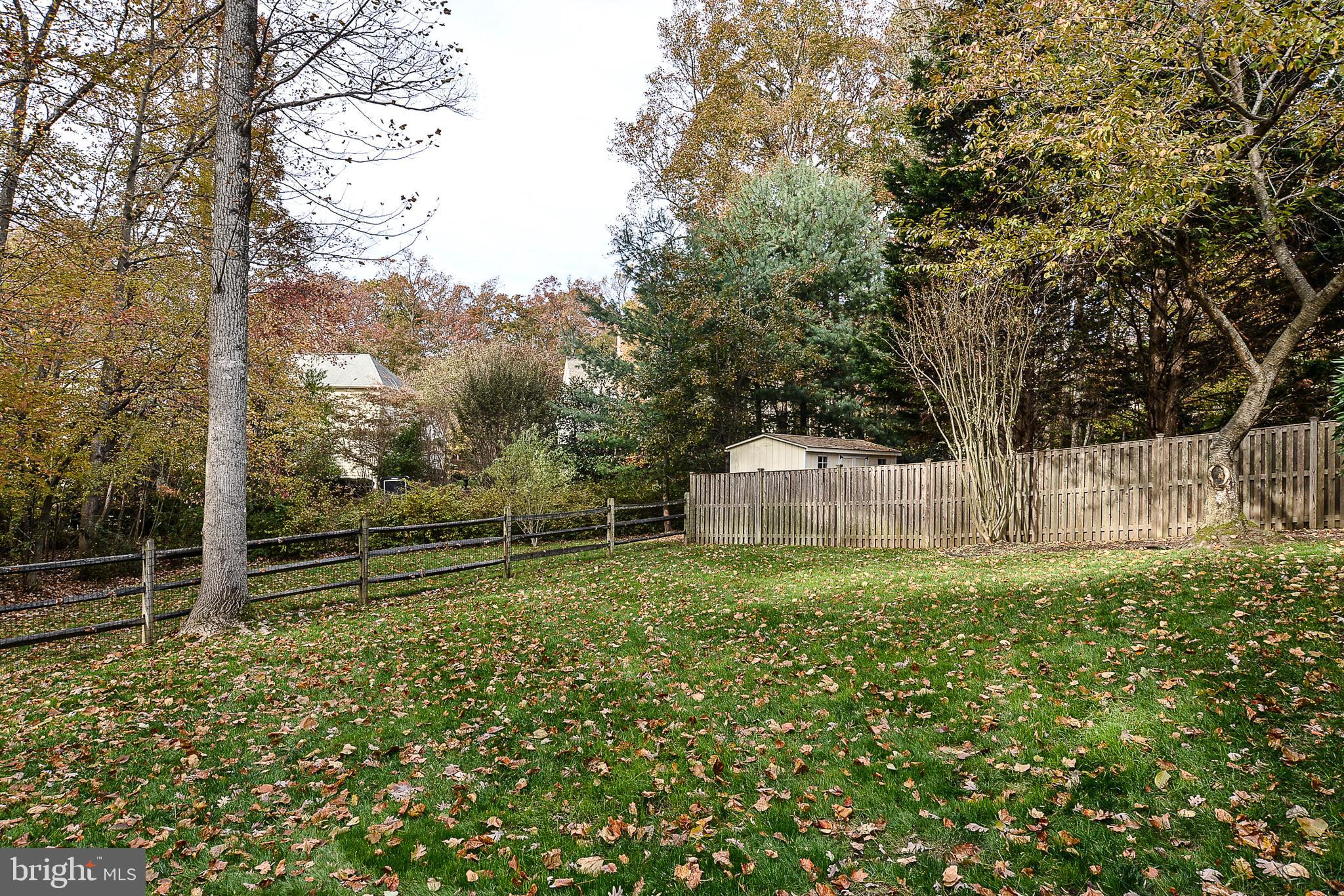 CROSSPOINTE - Residential