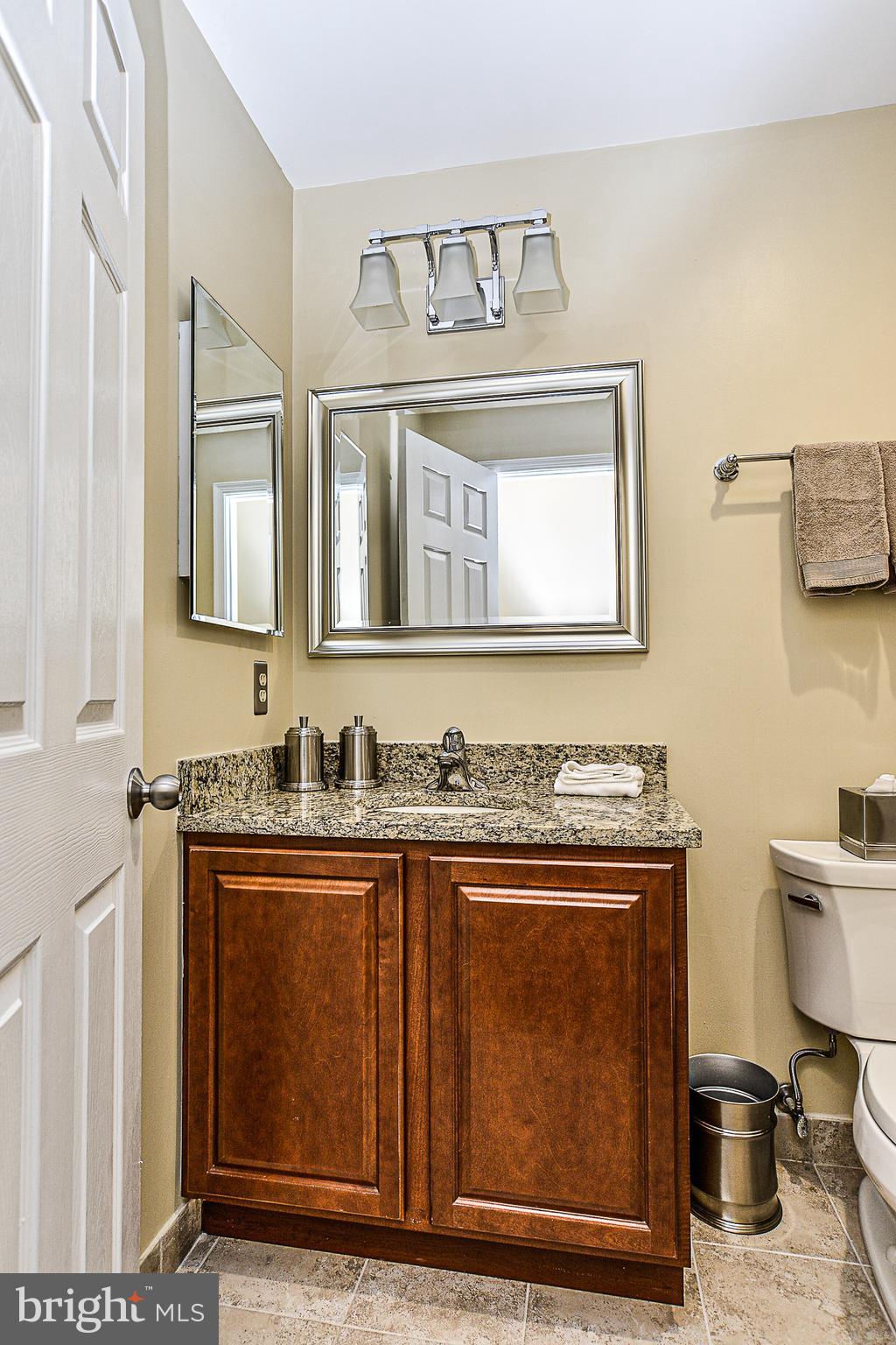 CROSSPOINTE - Residential