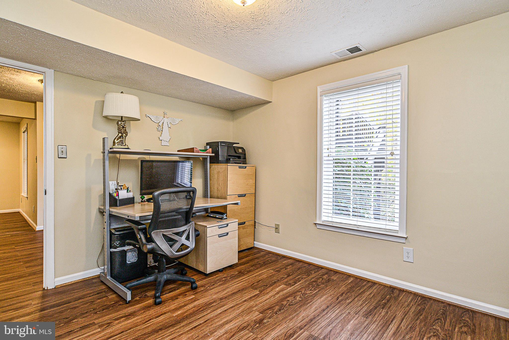 CROSSPOINTE - Residential