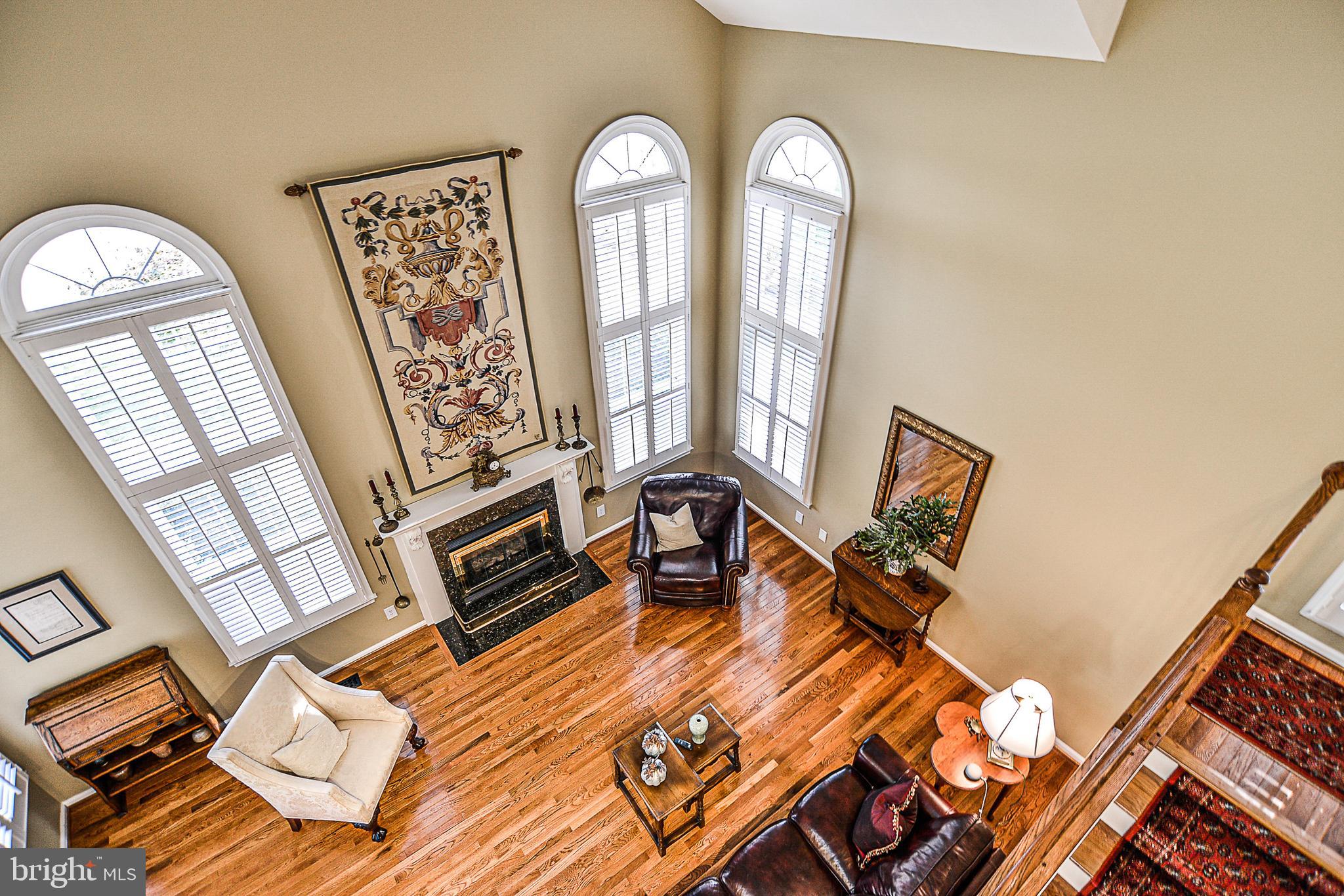 CROSSPOINTE - Residential