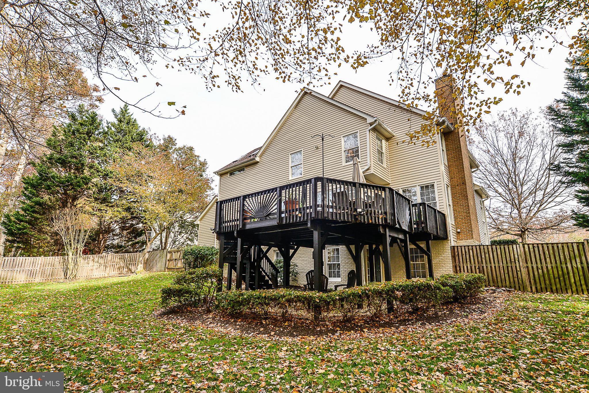 CROSSPOINTE - Residential