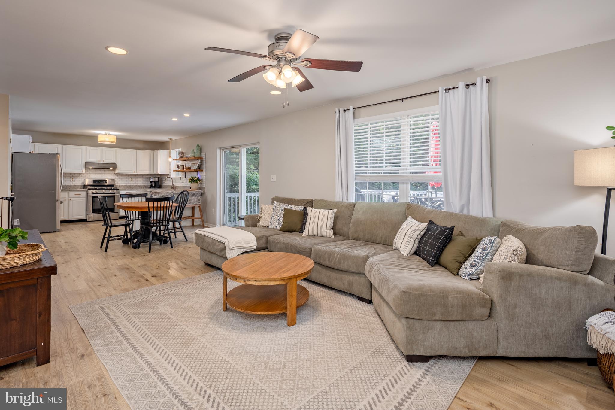 2991 REGAL OAK DRIVE