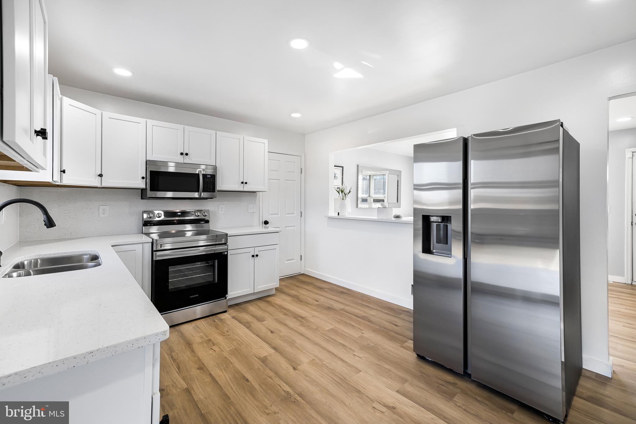 CEDAR CREEK - Residential