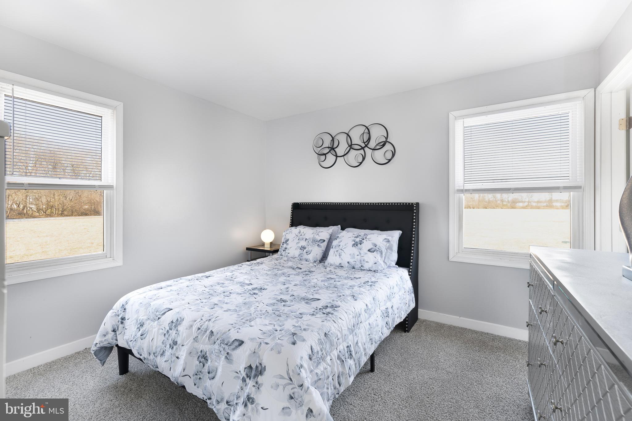 CEDAR CREEK - Residential