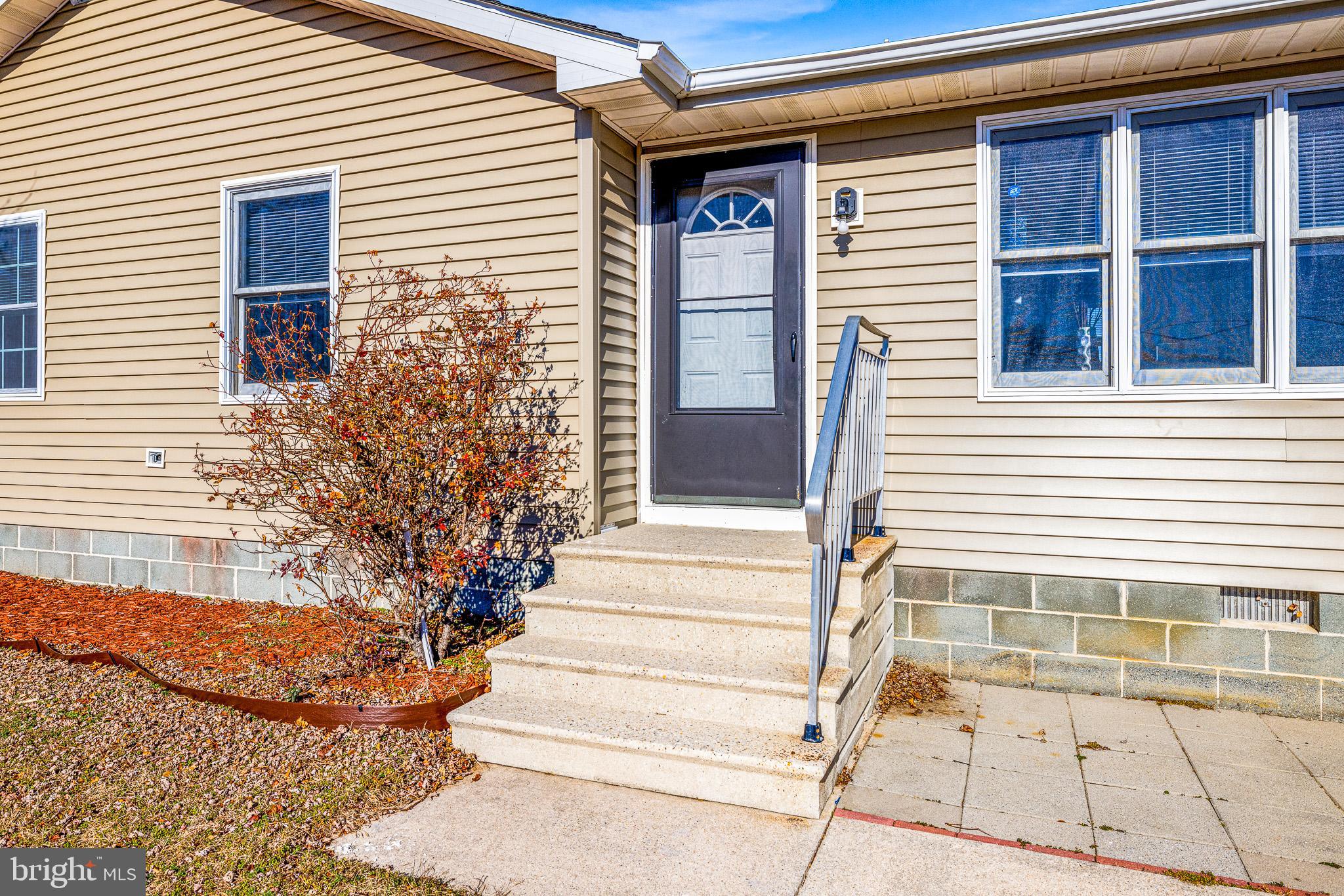 CEDAR CREEK - Residential