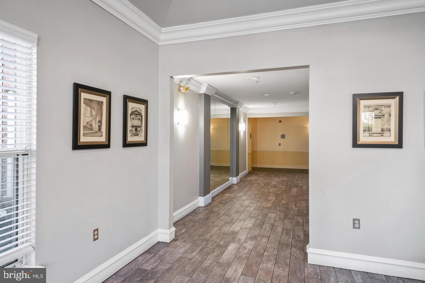 WORLDGATE CONDO - Residential