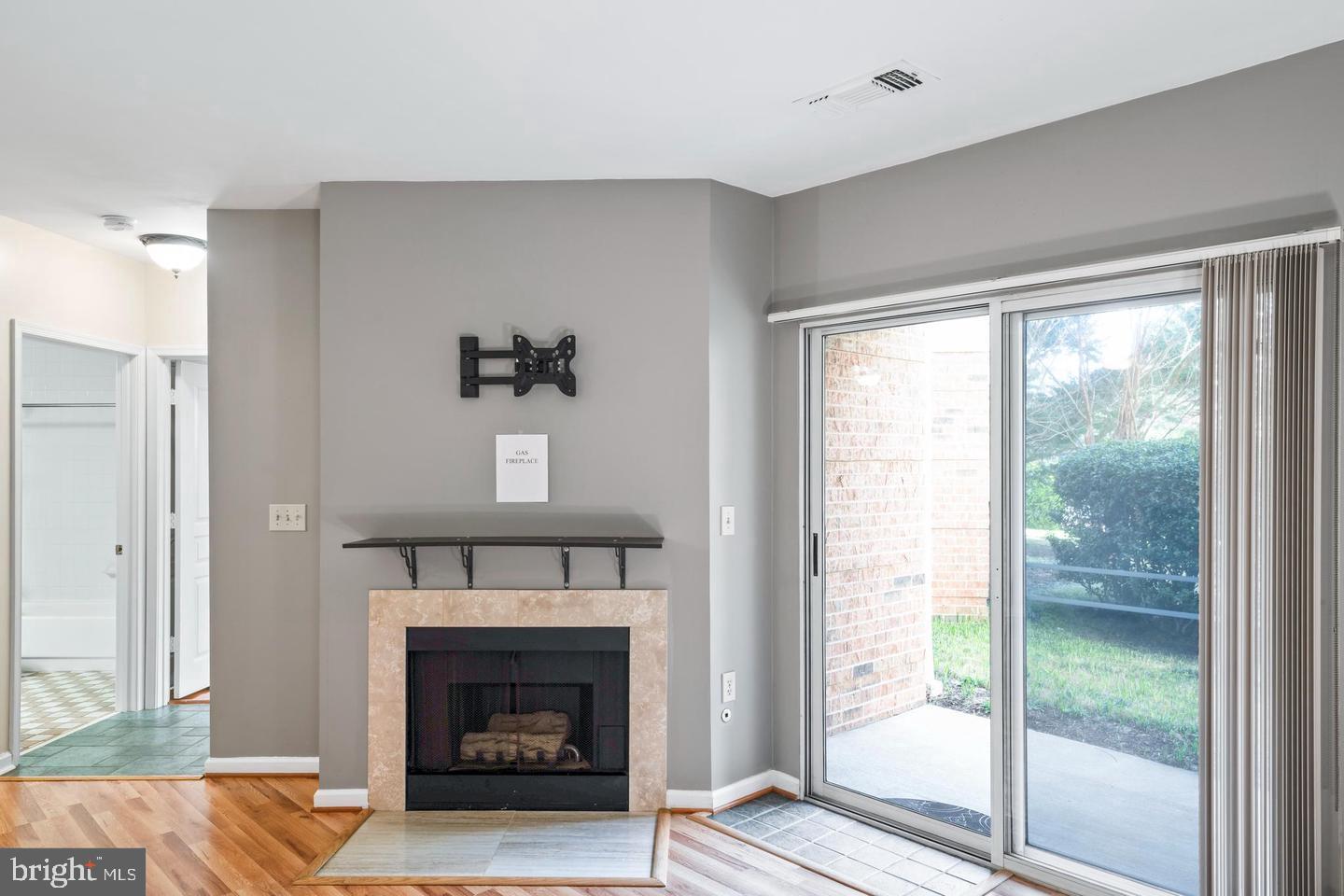 WORLDGATE CONDO - Residential